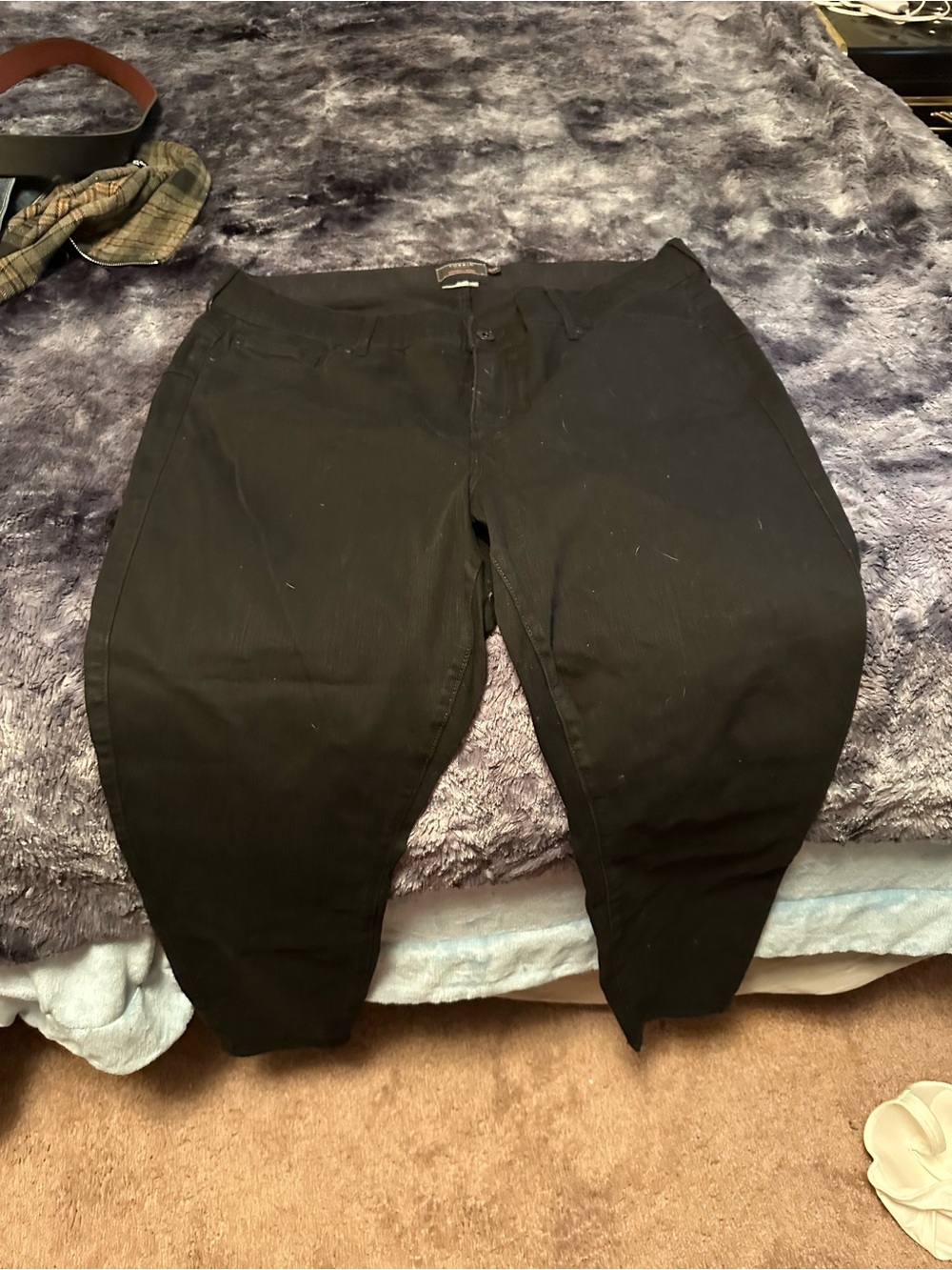 Torrid Woman’s Black Stretch Jeans sz 22R